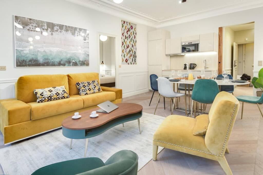 Bright And Gorgeous Flat In The Heart Of Parijs